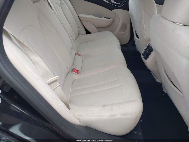 Chrysler 200 Limited 2015 1C3CCCAB6FN524453 Image 8
