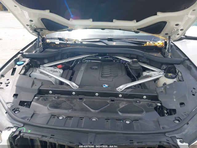 5UXCR4C02N9K60021 BMW X5 Sdrive40i