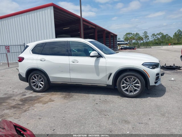 5UXCR4C02N9K60021 BMW X5 Sdrive40i
