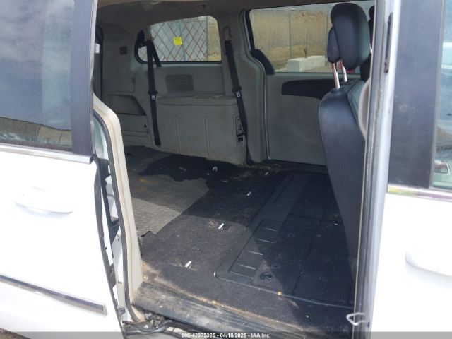 2C4RC1BG4ER404320 Chrysler Town & Country Touring