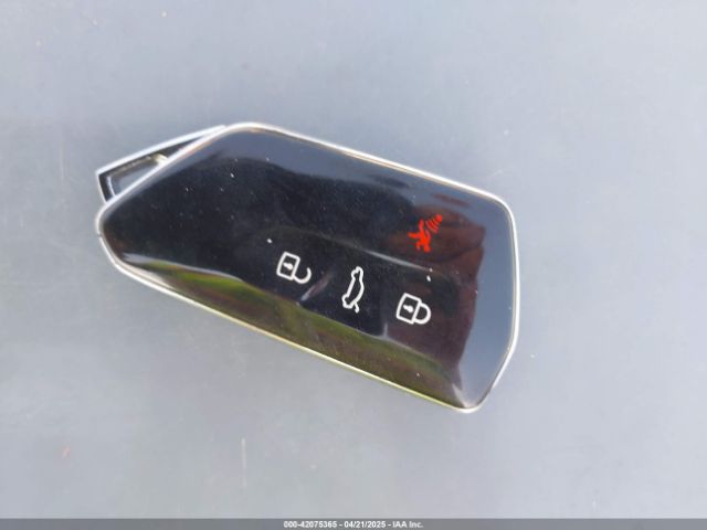 2023 VOLKSWAGEN ID.4 1V2BMPE86PC051482 Photo 10