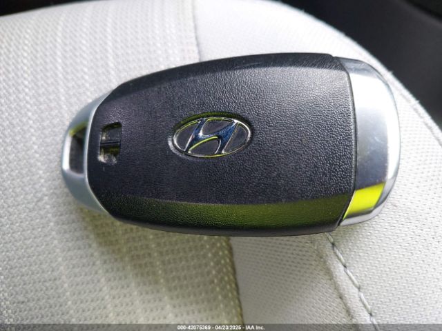 KM8K62AB2PU059696 Hyundai Kona Sel