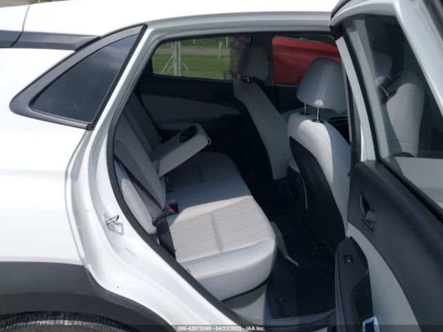 KM8K62AB2PU059696 Hyundai Kona Sel