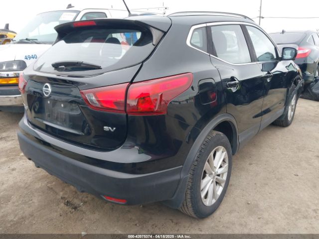 JN1BJ1CP2HW017219 Nissan Rogue Sport Sv