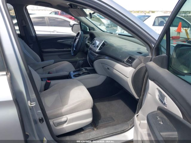 5FNYF5H10GB044006 Honda PILOT LX