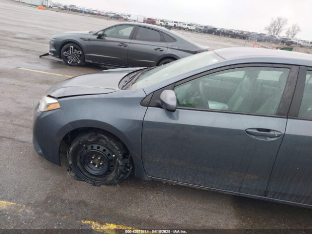 2T1BURHE1GC577671 Toyota COROLLA LE