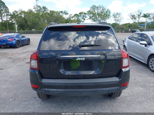 1C4NJCBA3GD525308 Jeep Compass Sport