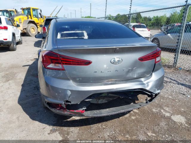 2019 HYUNDAI ELANTRA 5NPD74LF4KH411878 Photo 5
