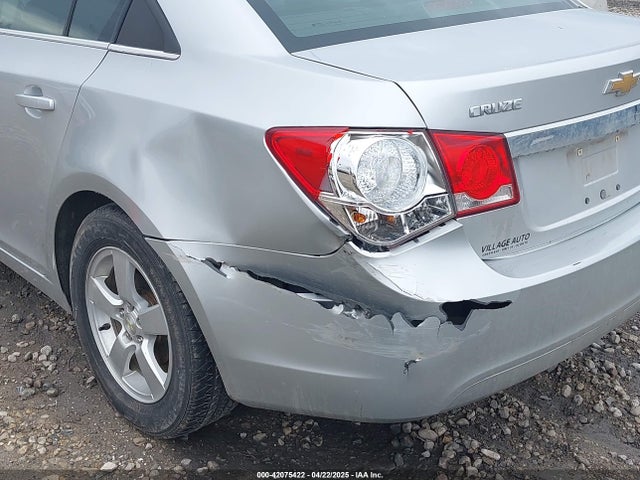 1G1PD5SB8F7129949 Chevrolet Cruze 1lt Manual