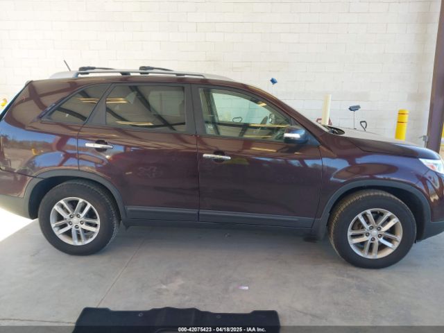 5XYKT4A61EG435606 KIA SORENTO LX