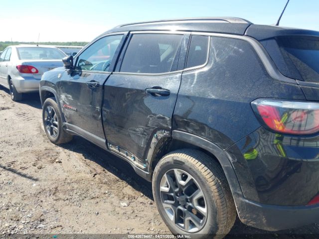 3C4NJDDBXJT238593 Jeep Compass Trailhawk 4x4
