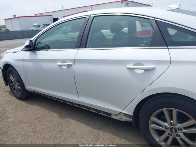 5NPE24AF8HH552970 Hyundai SONATA SE