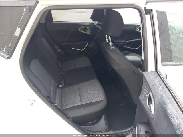 KNDJ23AU0M7742896 KIA SOUL LX