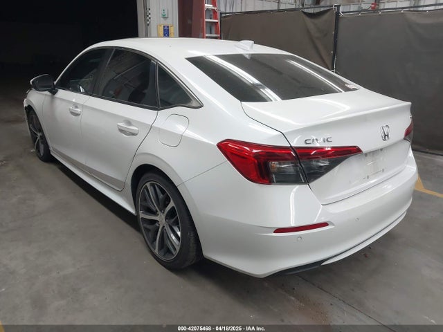 2HGFE1F96NH302825 Honda Civic Touring