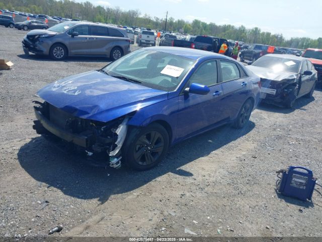 5NPLM4AGXMH011858 Hyundai ELANTRA SEL
