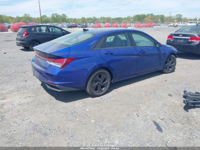 5NPLM4AGXMH011858 Hyundai ELANTRA SEL
