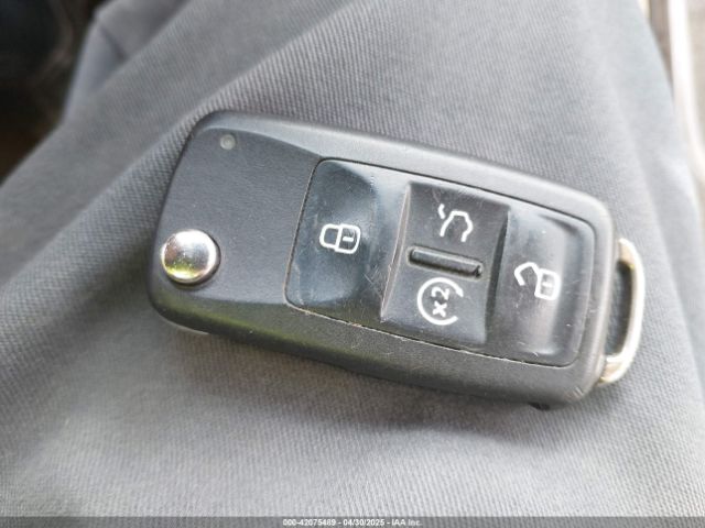1VWCS7A37EC007636 Volkswagen Passat 1.8t Sel Premium