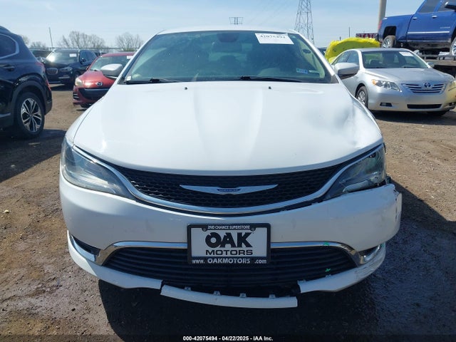 1C3CCCAB8GN109121 Chrysler 200 Limited