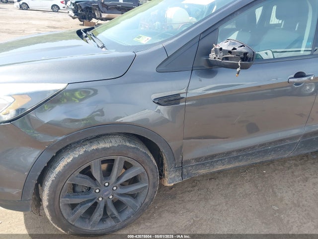 Ford Escape Titanium 2017 1FMCU9JD9HUB11699 Image 6