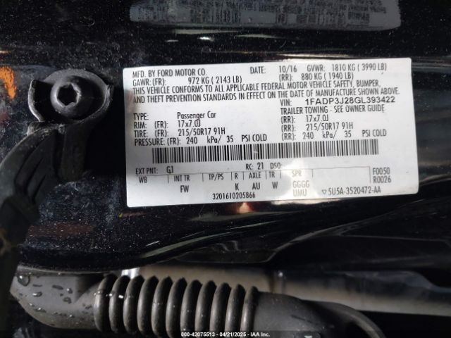 1FADP3J28GL393422 Ford Focus Titanium