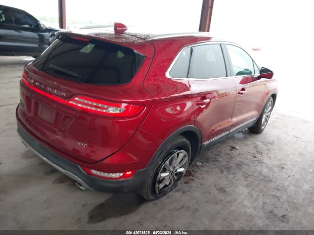 5LMCJ2C96HUL63240 Lincoln MKC SELECT