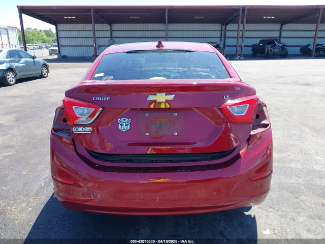 1G1BE5SM2J7208227 Chevrolet Cruze Lt Auto