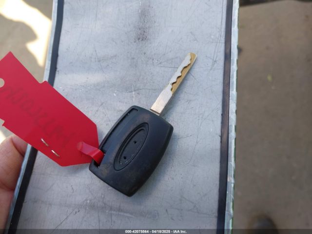 3FADP4BJ6FM205425 Ford FIESTA SE