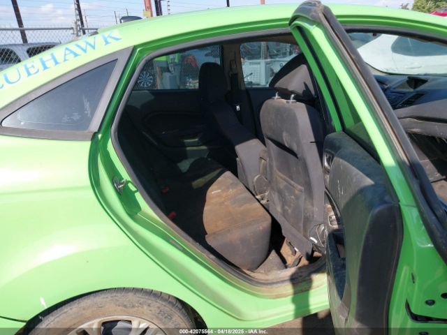3FADP4BJ6FM205425 Ford FIESTA SE