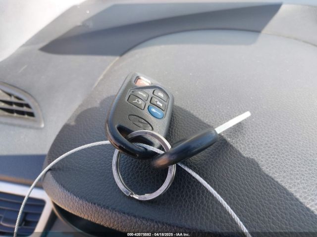 KMHD35LH2GU282504 Hyundai ELANTRA GT