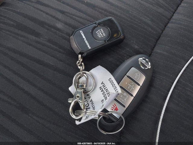 3N1AB7AP2KY304266 Nissan 2019