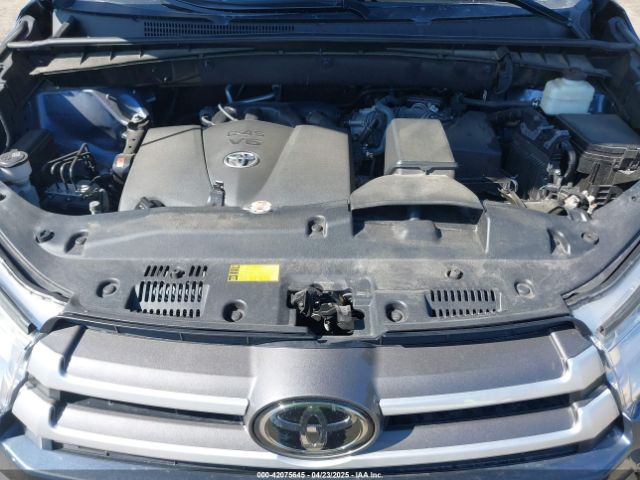 5TDBZRFH9JS837716 Toyota Highlander Le Plus