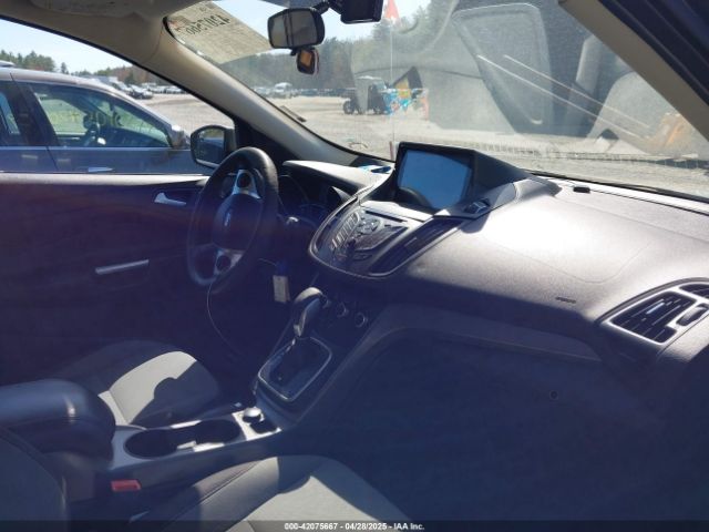 1FMCU9G94EUA06325 Ford ESCAPE SE