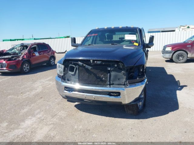 3C6UR5CL6HG790882 RAM 2500 Tradesman  4x4 6'4 Box