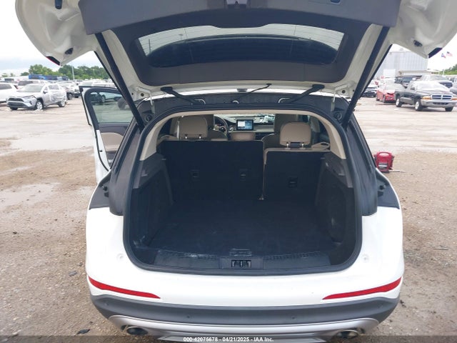 5LMCJ1C90MUL16869 Lincoln Corsair Standard