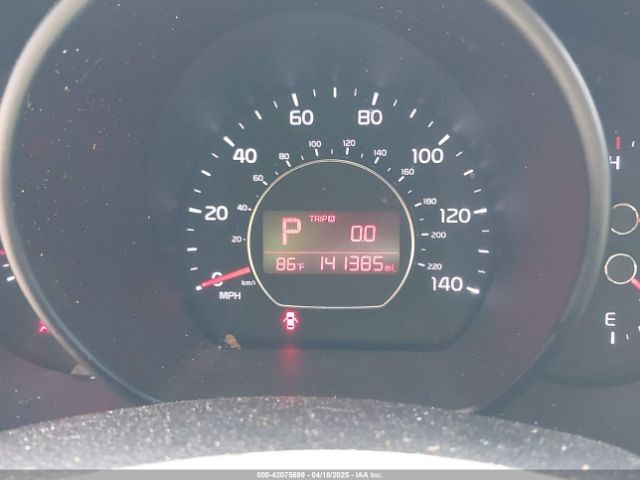 KNDJP3A58E7081713 KIA SOUL +