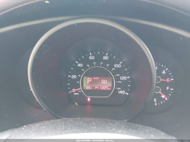 KNDJP3A58E7081713 KIA SOUL +