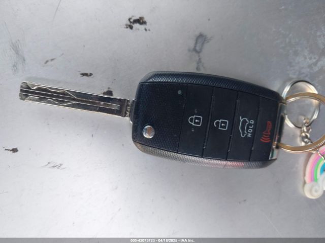 KNDJN2A26G7251608 KIA Soul