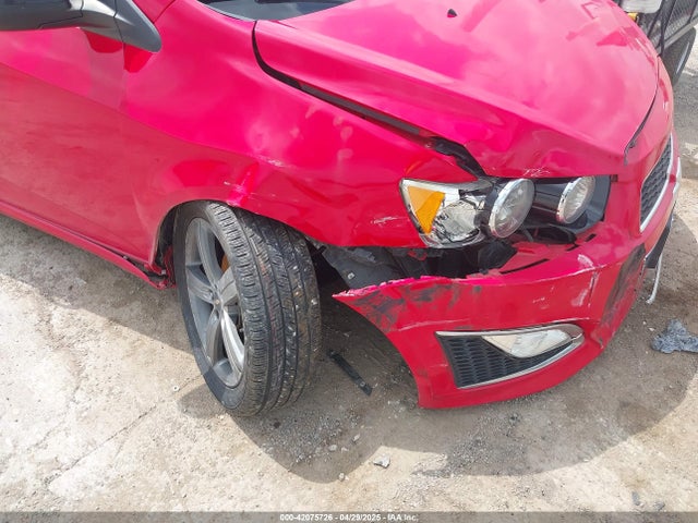 1G1JG6SB1G4158098 Chevrolet Sonic Rs Auto