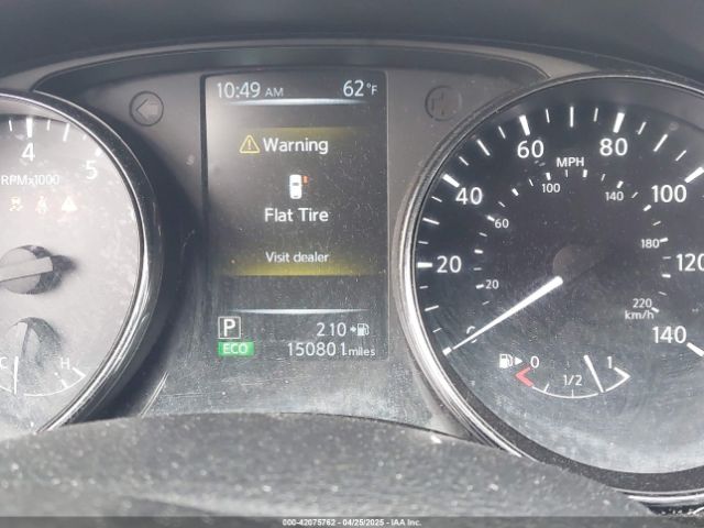 5N1AT2MM7HC815645 Nissan ROGUE SV
