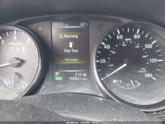 5N1AT2MM7HC815645 Nissan ROGUE SV