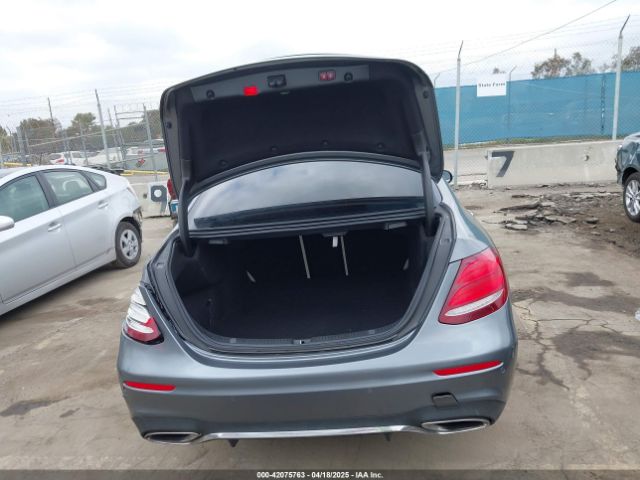 WDDZF4JBXJA477047 Mercedes-Benz m274