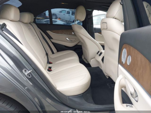 WDDZF4JBXJA477047 Mercedes-Benz m274