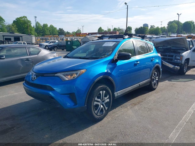 2T3ZFREV5GW246045 Toyota RAV4 LE