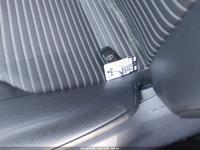 4T1B11HK3JU550946 Toyota CAMRY SE