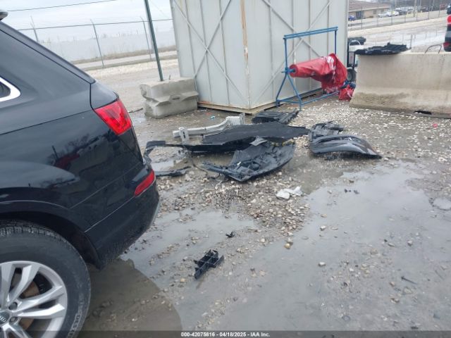 WA1LAAF71JD034960 Audi Q7 3.0t Premium