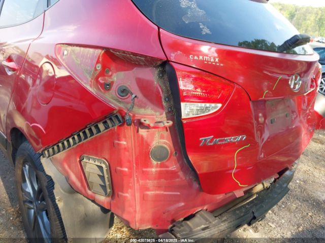 KM8JU3AG4FU117809 Hyundai TUCSON SE