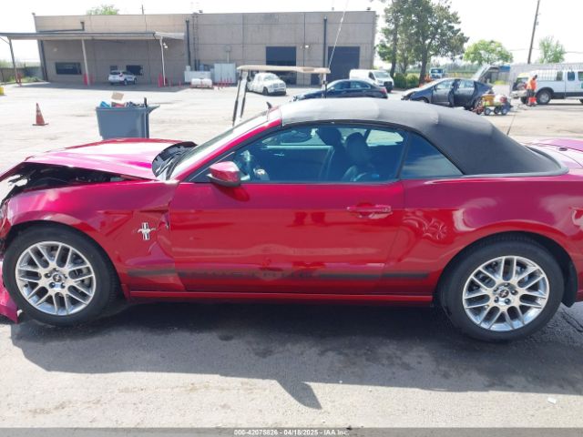 1ZVBP8EM1E5328100 Ford Mustang V6 Premium