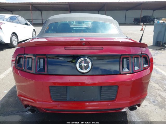1ZVBP8EM1E5328100 Ford Mustang V6 Premium