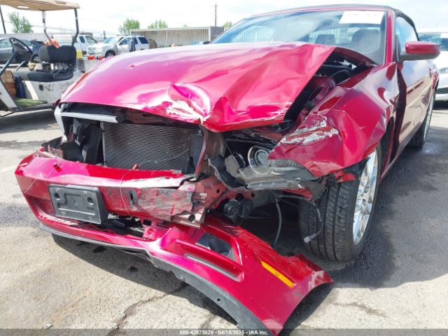 1ZVBP8EM1E5328100 Ford Mustang V6 Premium