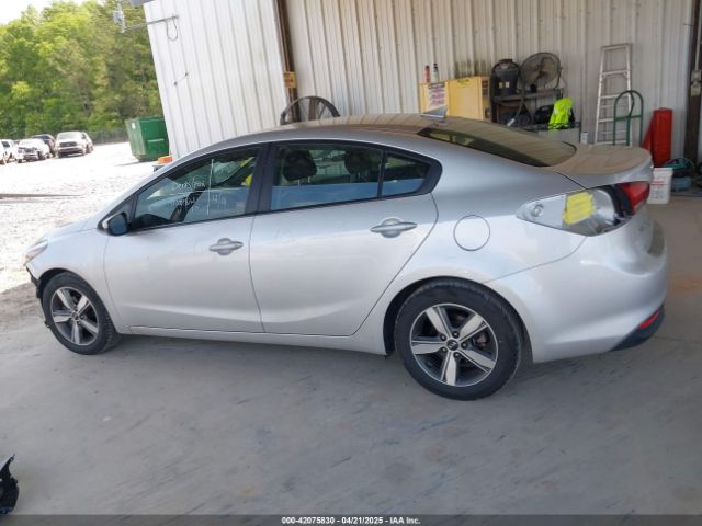 3KPFL4A76JE268760 KIA FORTE LX